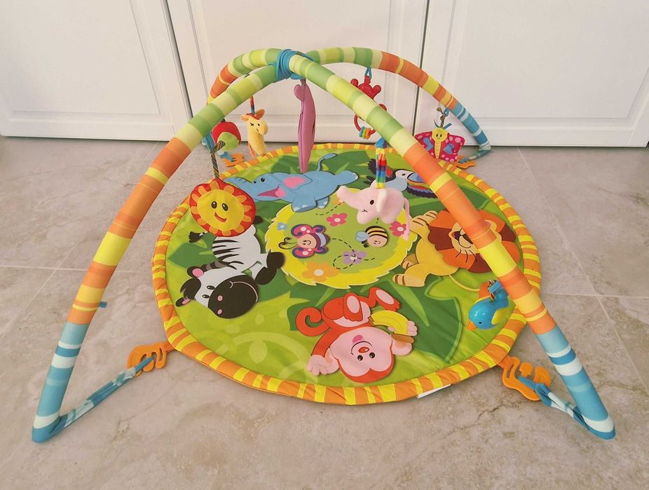 Winfun активна гимнастика за бебе