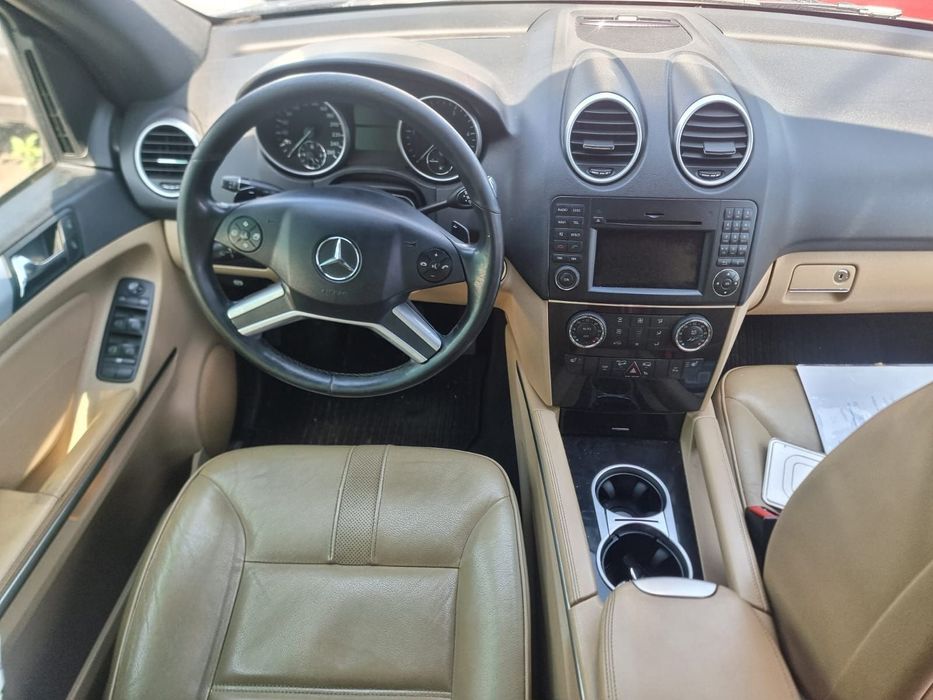 Maner exterior spate A1647600334 Mercedes-Benz ML W164 [facelift] [20