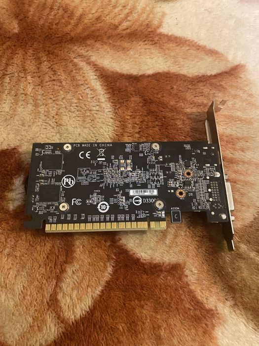 Vand placa video nvidia ge force 730