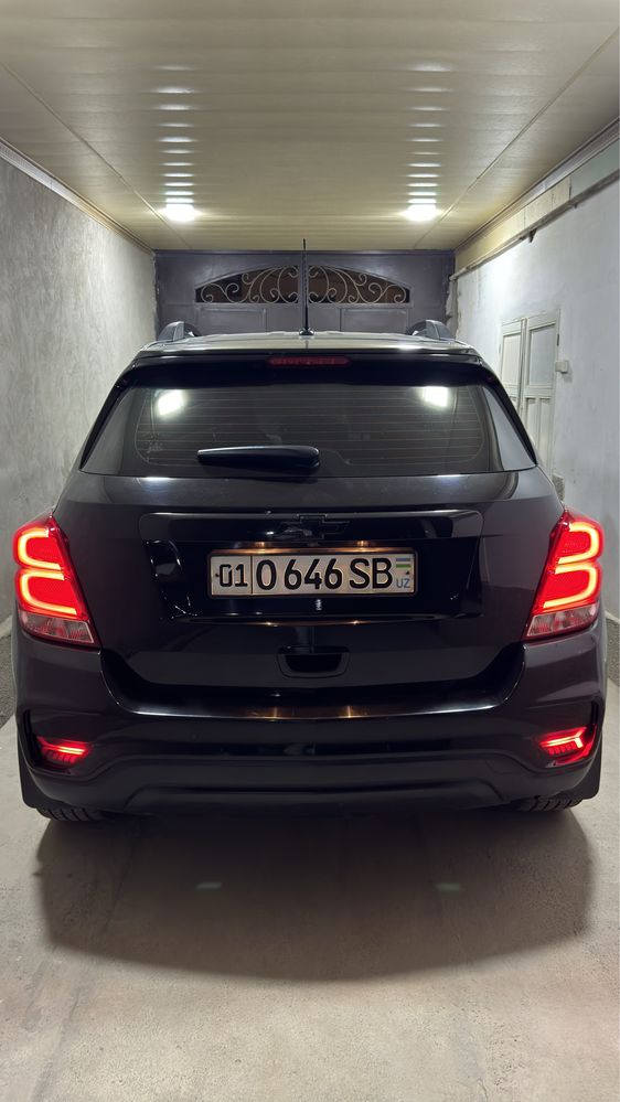 Tracker 1 Primer qora 2019