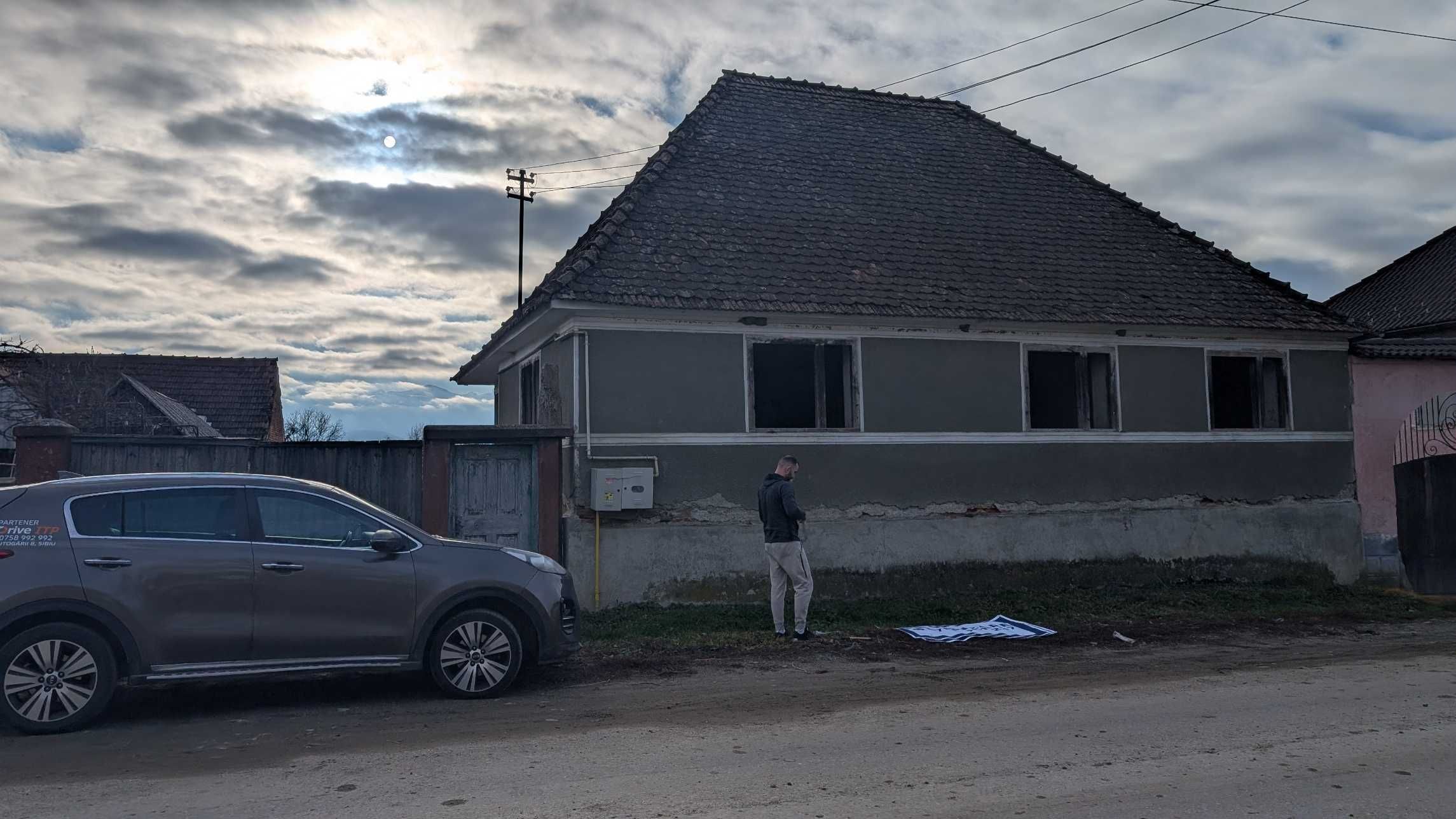 Casa cu gradina in comuna Sacadate jud. Sibiu