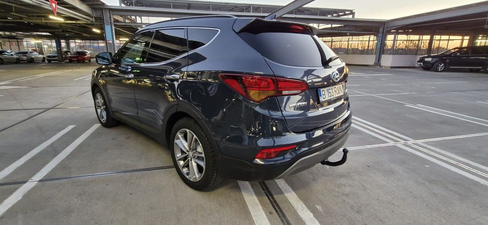 Hyundai Santa Fe 2017 Facelift Full Optional  4×4