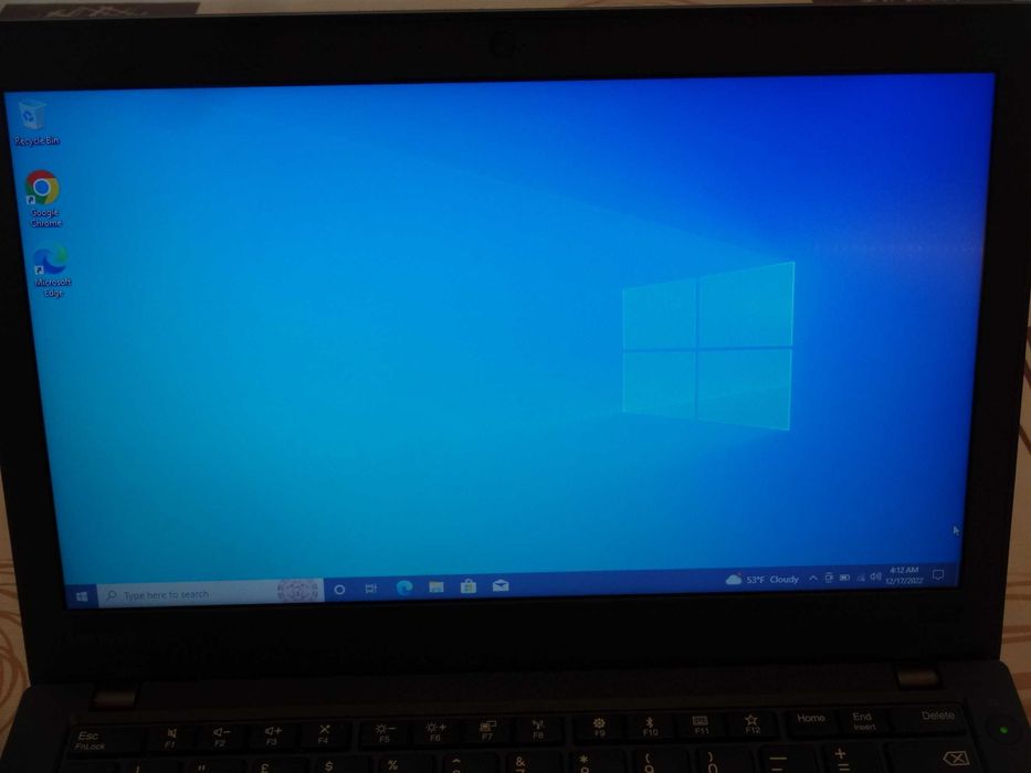 Лаптоп Lenovo ThinkPad X270 i5-6300U 2.40GHz/RAM 8GB/SSD 256GB/HDMI