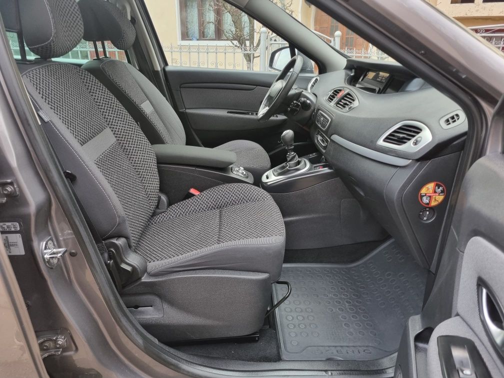 Vând Renault Scenic III Motor 1.6 DCi an 2011 euro 5