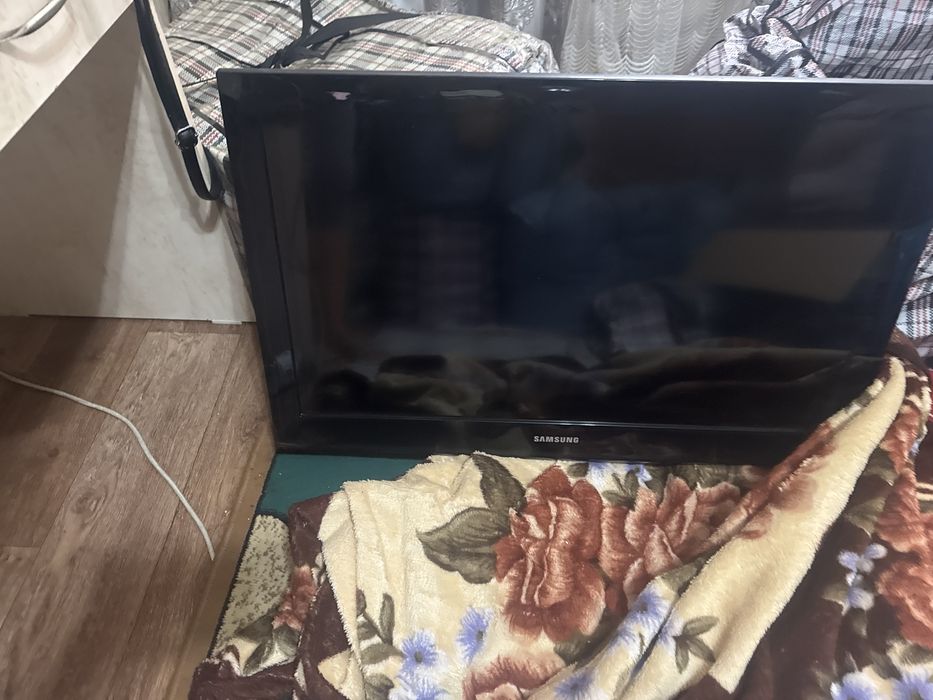 Срочно продам телевизор, в рабочем состояние не смарт