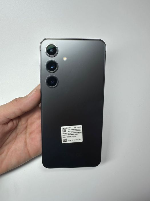 S24 128г отличноном состоянии