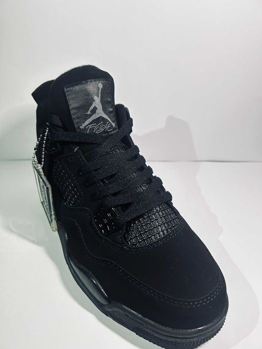 Jordan 4 Black Cat