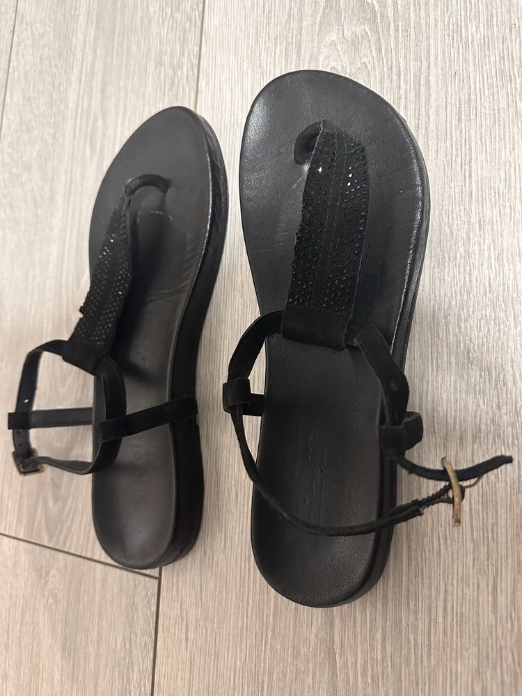 Sandale negre piele Minelli