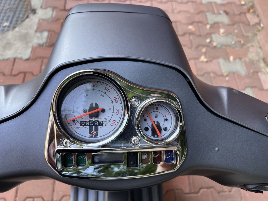 Vespa S50 Sport 4T