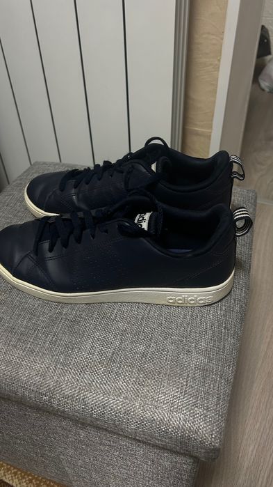 Адидас обувки!!!