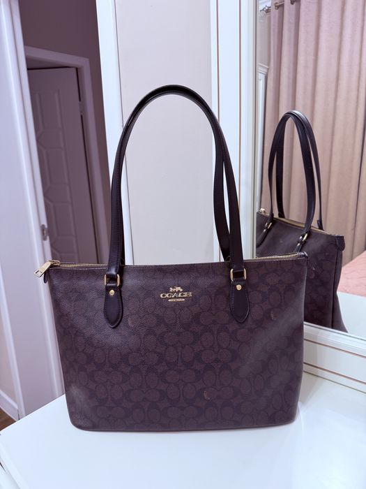 Продам сумку Coach 100% оригинал