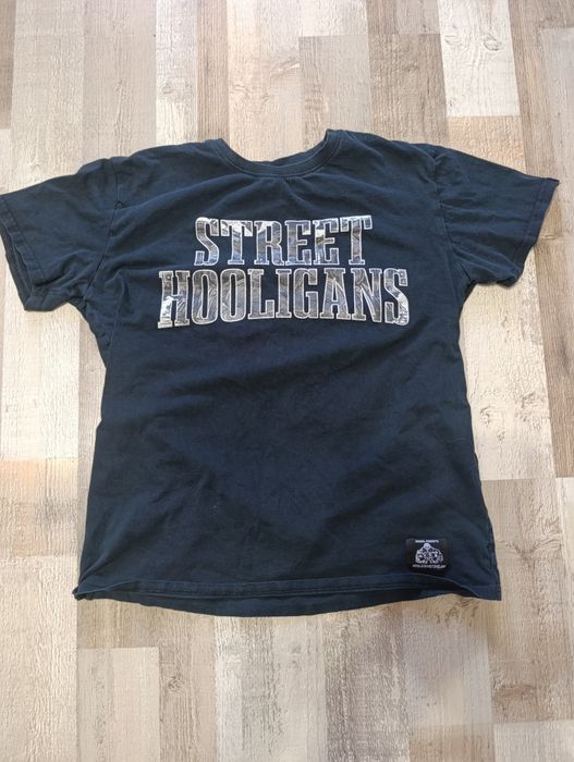 Дрехи на Левски София