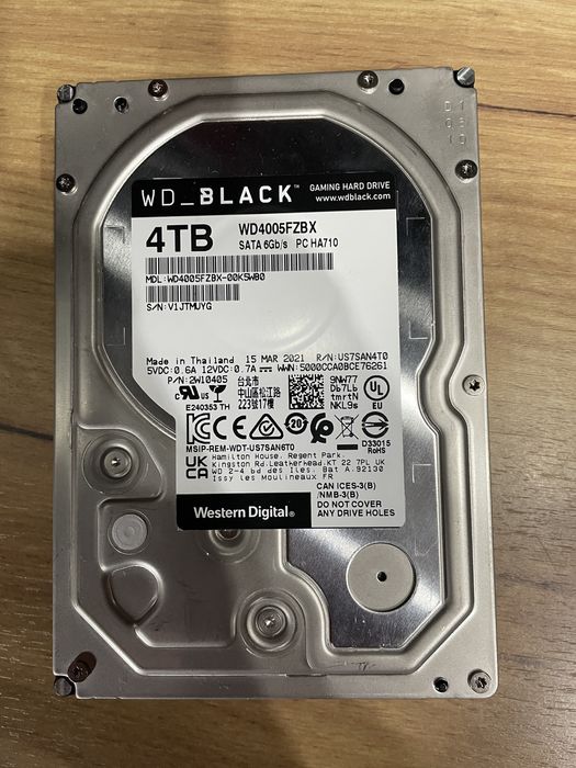 Western Digital 4T Хард диск