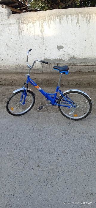 Velik sotiladi 800.000