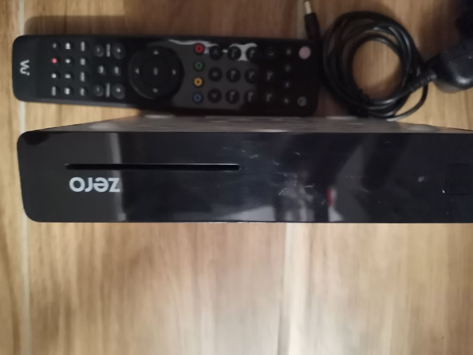 VU ZERO receptor satelit