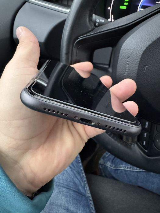 Iphone 11, 64gb , necodat, impecabil, cutie, factura