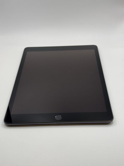 Ipad 7 128GB 92% Grad B Garantie 24 Luni - zonemag.ro