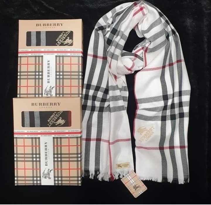 Esarfe/saluri unisex, logo brodat, diverse nuanțe