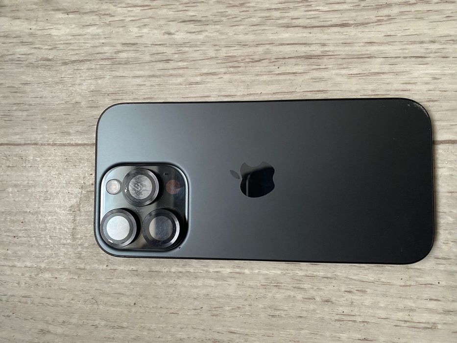 Айфон 16 про 256 гб срочно емкость 91%