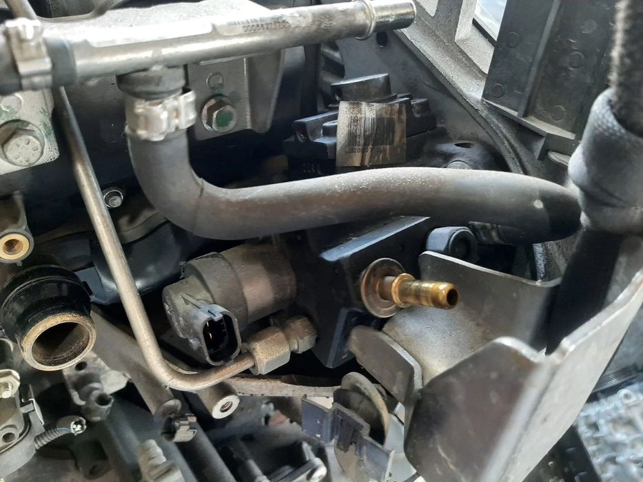 pompa inalta 1.6 d  2.0 d  jeep renegade fiat tipo 500x  0445010466