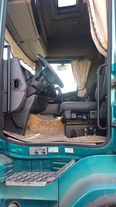 Scania camion basculabil