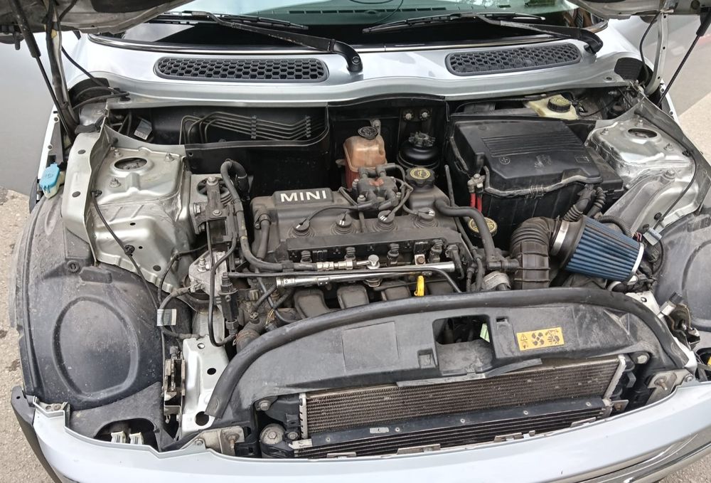 Mini cooper din 2004- Se acceptă varinate