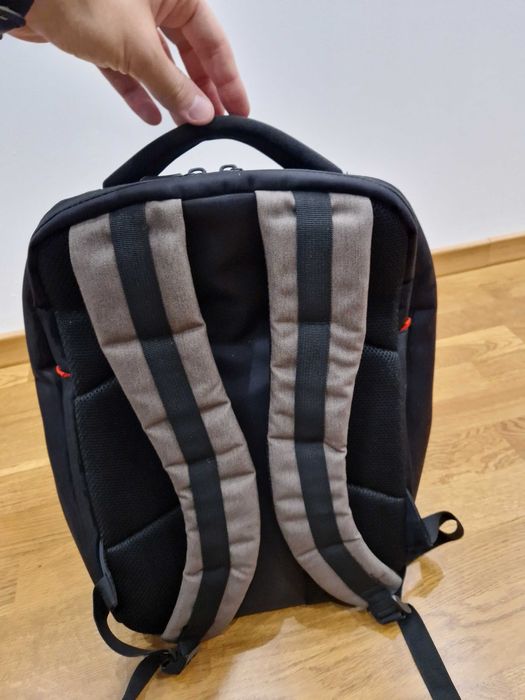 Ghiozdan Laptop Natec  nou nout