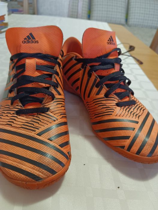 Спортни обувки,боти