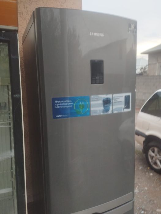 Холодильник и морозильник