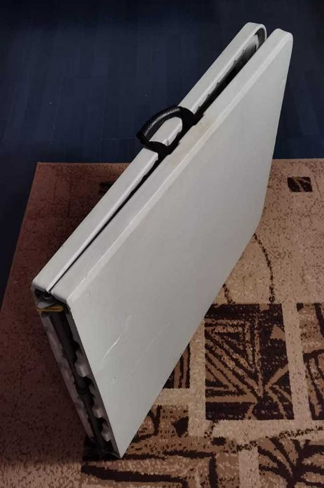 Masă pliabilă/extensibilă 8-10 persoane