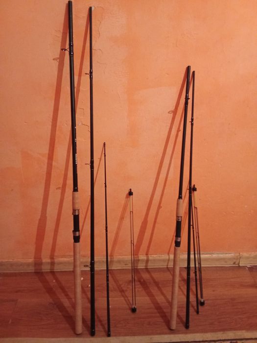 2 штук қармақ бар  қызыққандар болса алып қалыңдар қармақ сарыағашта