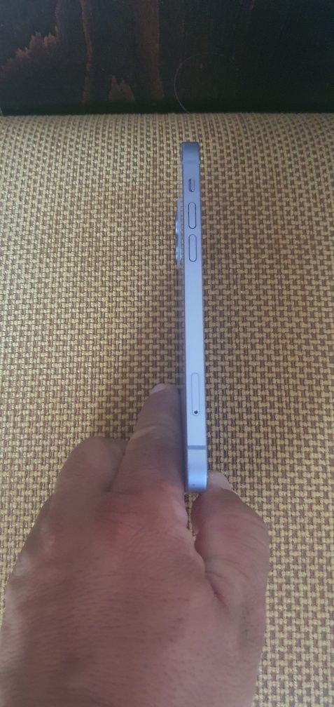 Телефон IPhone 12 Pro