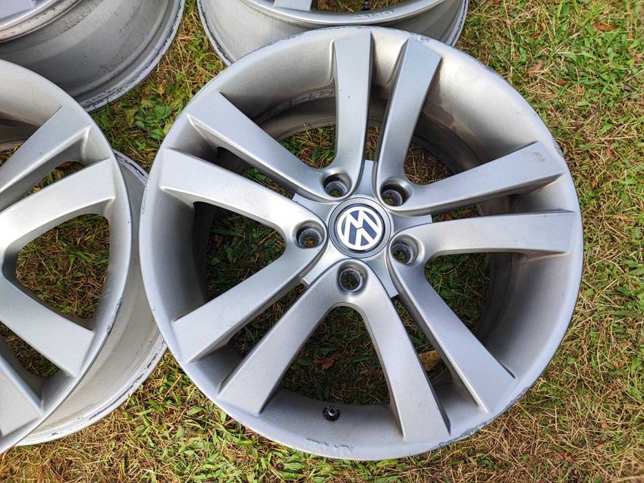 VW/Фолксваген - 17 цола 5x112 - 4 бр.  лети джанти