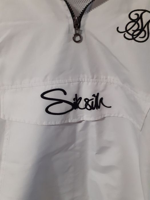 Ветровка много красива