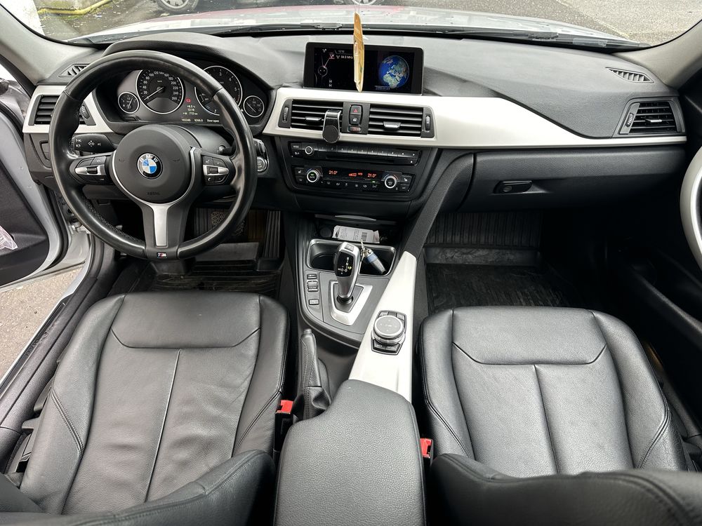 BMW Seria 3 - f30 (320d XDrive)