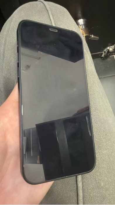 Iphone 12 64 Gb 85% Baterie spate fisurat