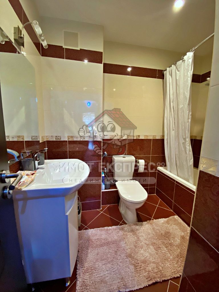 Продава се Многостаен апартамент в Асеновград - 171 кв.м за 1053 €/кв.м - Снимка #21