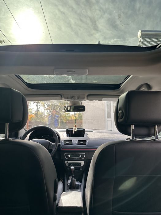 Renault Megane 3 GT line, 2013 . 5700 €- negociabil• 1.5 Dci- 110 cp•