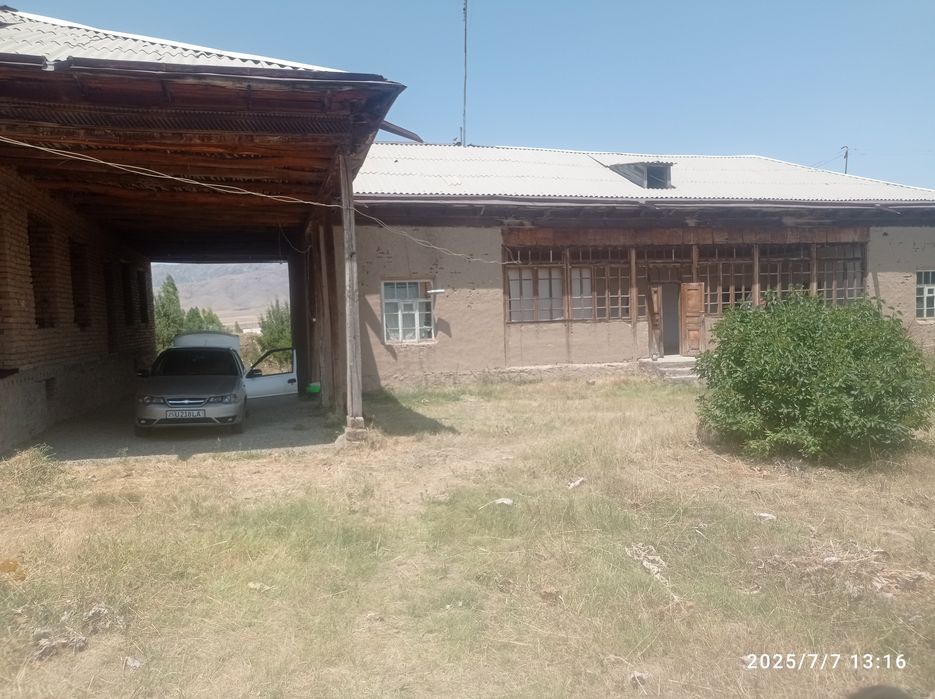 Sotiladi OLMA BOG UY Baxmal 1.5 gektar barter bor