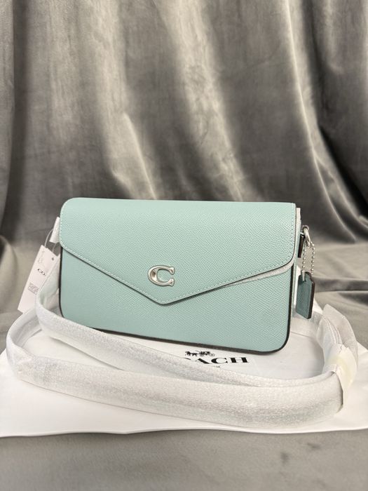 Coach wyn Crossbody shoulder bag