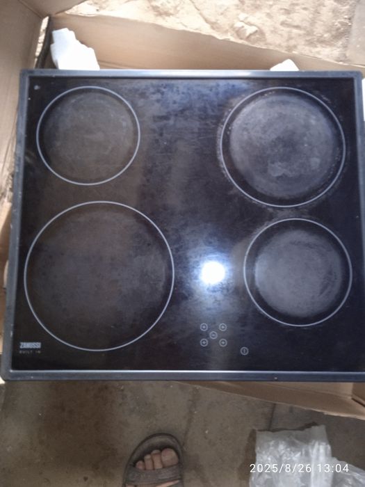 Индукционная варочная поверхность