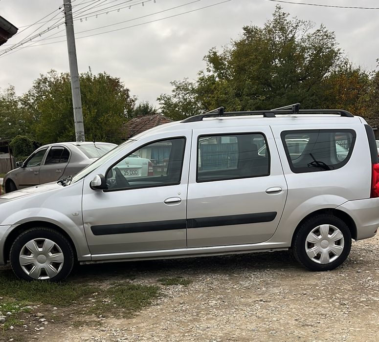 Logan MCV din 2011 motor 1. 6 16 v