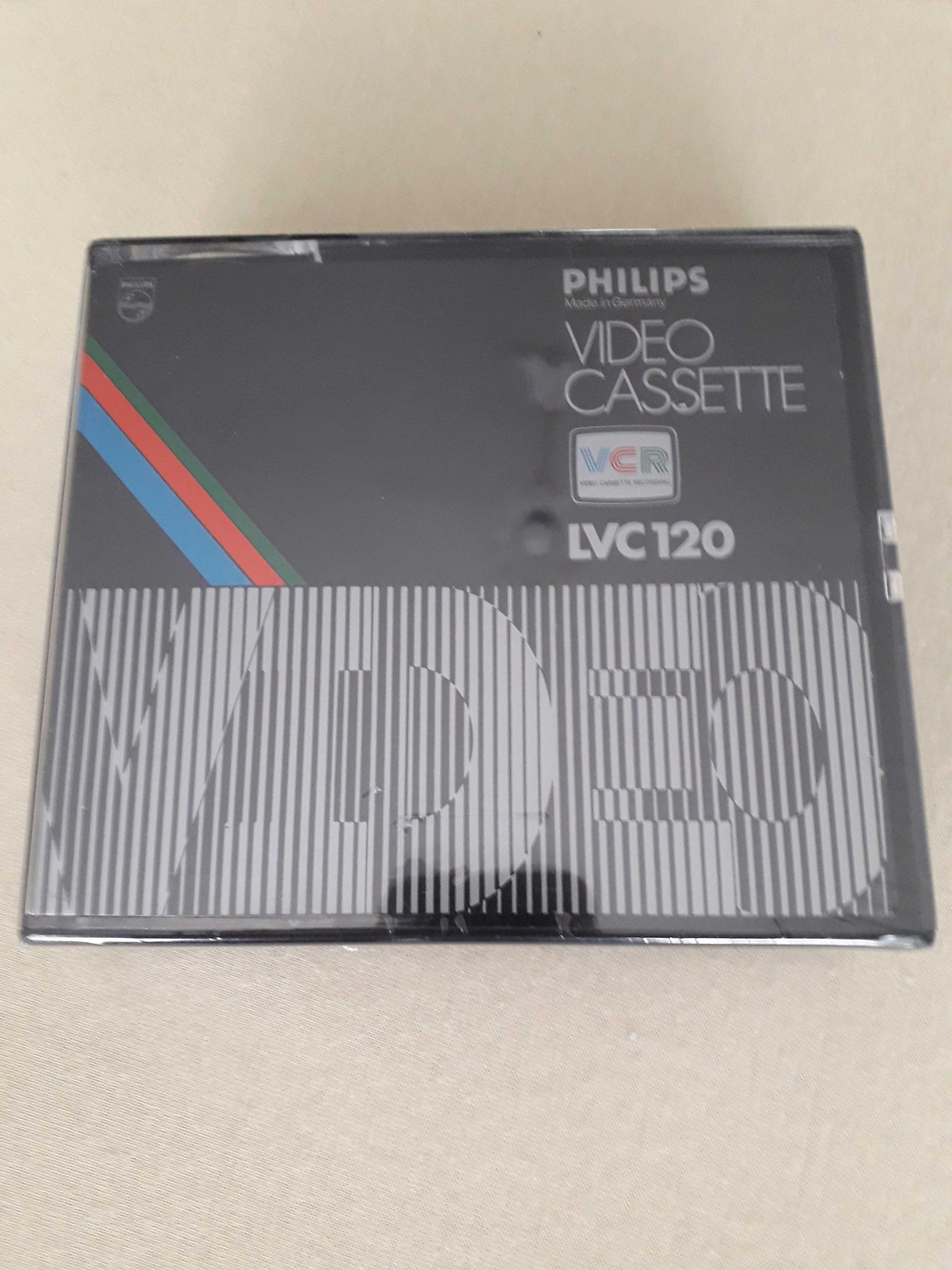 Чисто нова видео касета Philips LVC120
