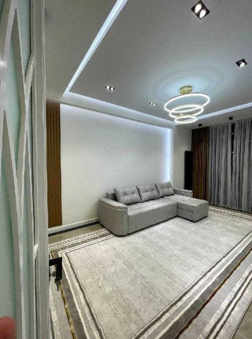 СРОЧНО!!Продается Квартира на Ш.Руставели. 2х комнатная,67 кв.м  ААА