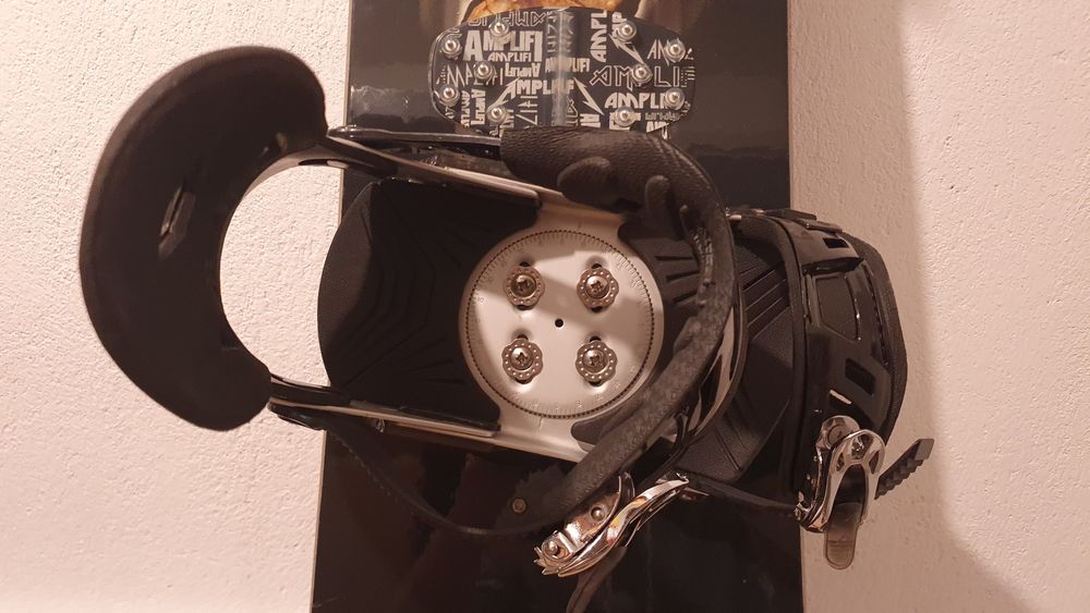 Сноуборд Lamar Kurt Wastell 156 + Lamar bindings