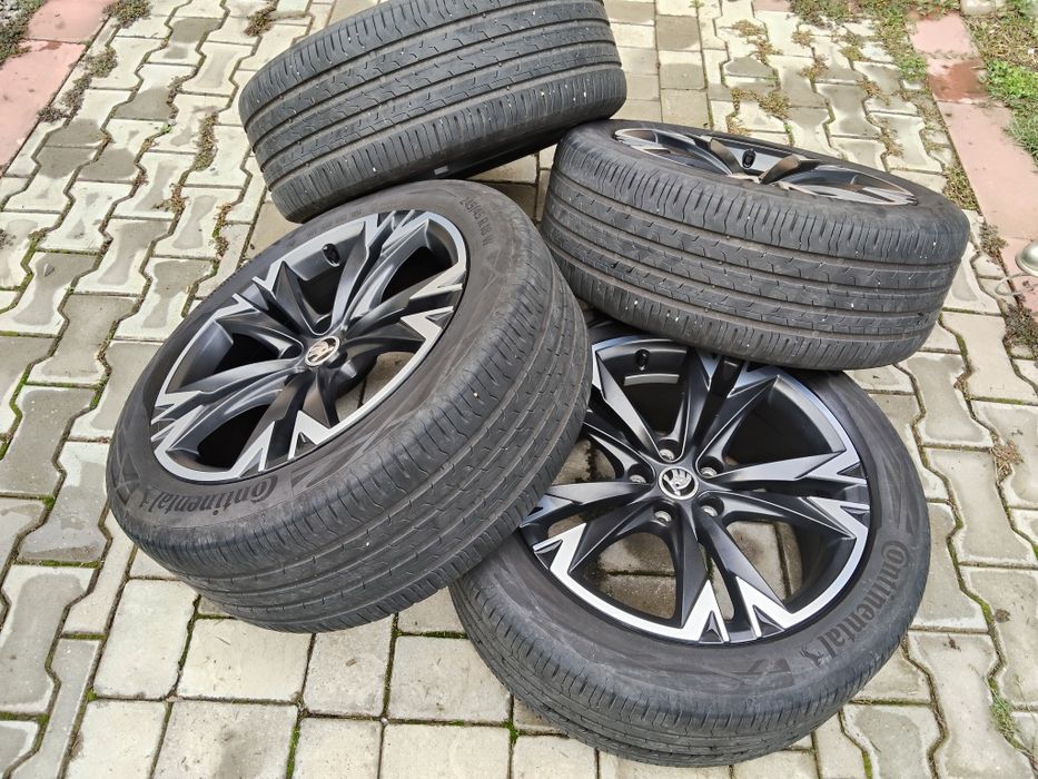 Vând roti Cupra Formentor pe 18" 245 45 R18