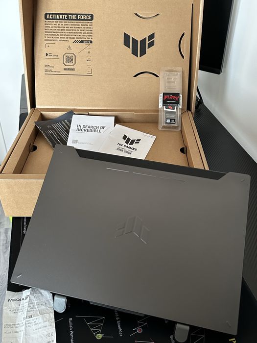 ASUS TuF Gaming A15 RTX 4060 8GB, 32GB RAM, Ryzen 7