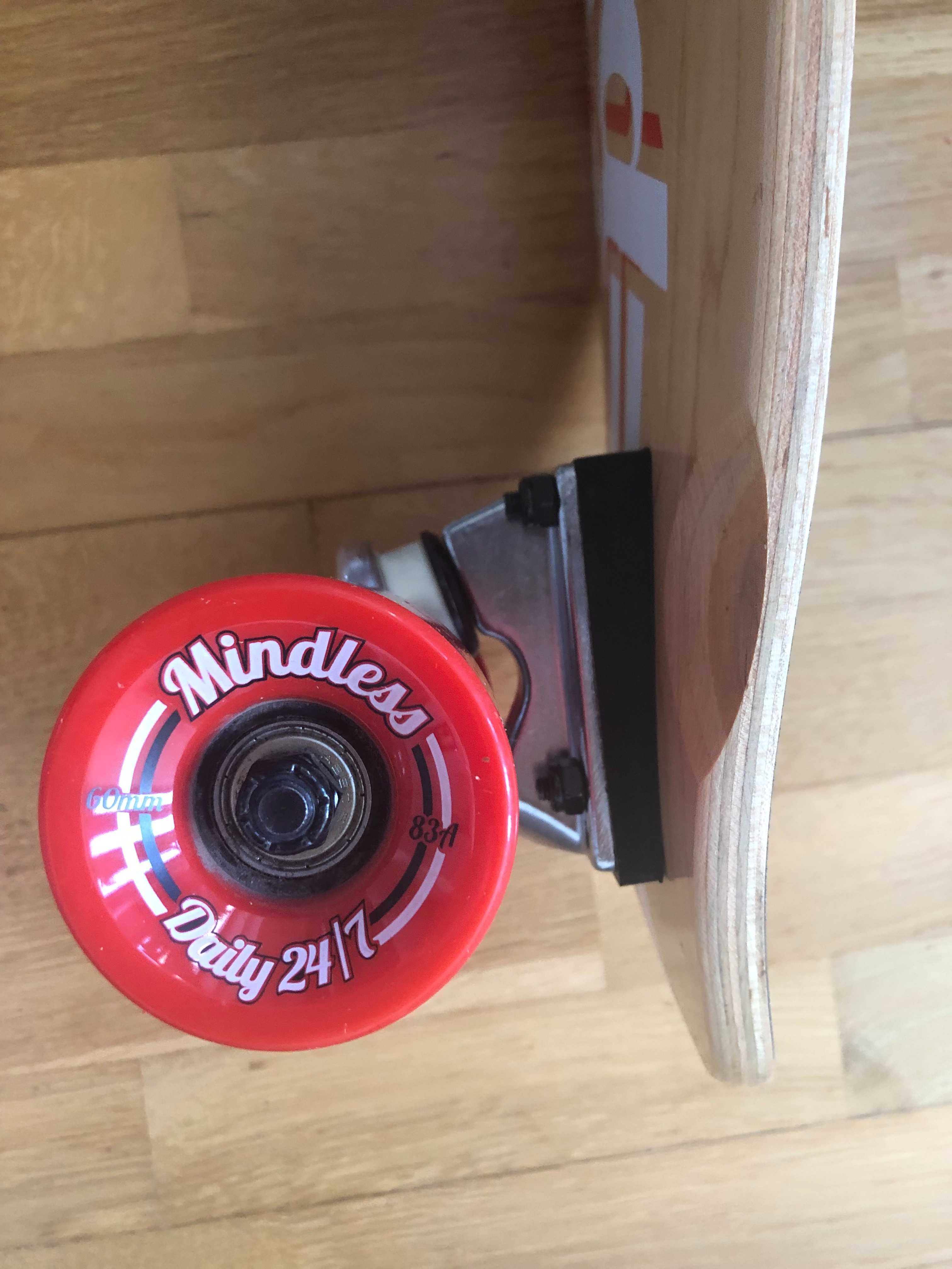 Skate Cruiser Mindless Longboards 24/7  + protectii