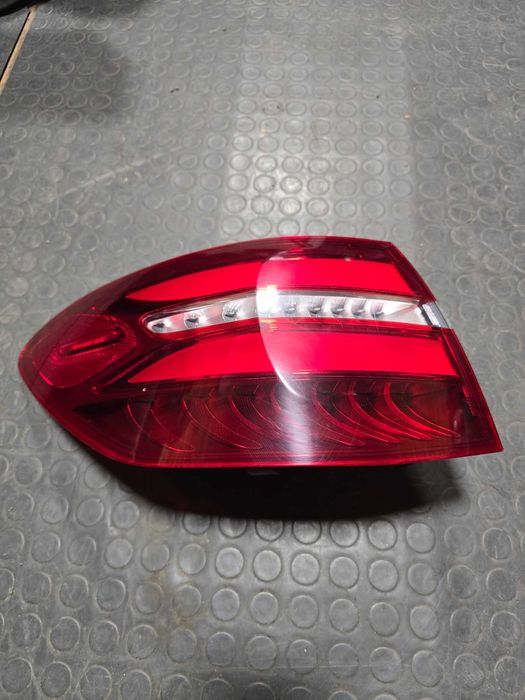 Ляв външен стоп за Mercedes GLC X253