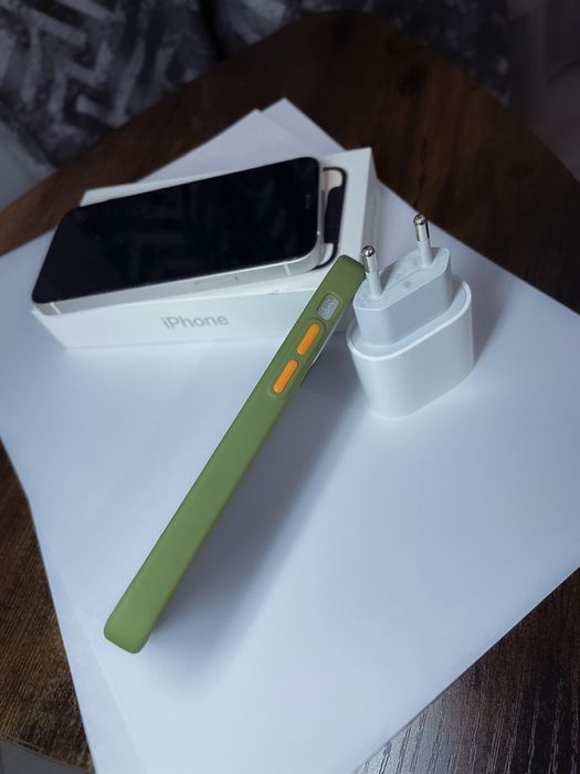 telefon iphone 12 mini alb